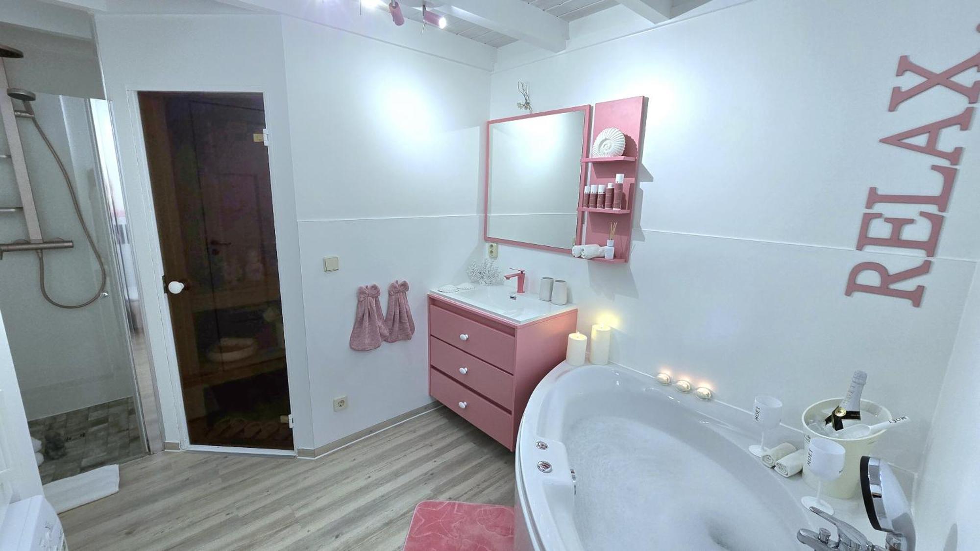 Pink Und Meer - Meerblick, Sauna, Kamin & Whirlpool Baabe Eksteriør bilde